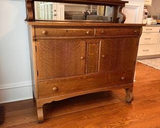 L11 - $275. Antique Quarter Sawn Oak Buffet / Server. Beautiful condition. Original Mirror.