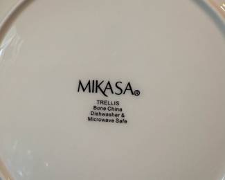 L60 - $100. Mikasa Trellis. Service for 8 - 2 bowls. Bone China. Dishwasher & Microwave Safe.