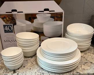 L60 - $100. Mikasa Trellis. Service for 8 - 2 bowls. Bone China. Dishwasher & Microwave Safe.