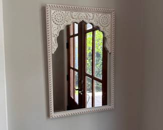 L27 - $20. Sheffield Home Entry Mirror. Measures 15.5" x 24". Excellent condition.