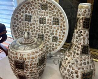 122 Mosaic Oversized Decorator Ceramics