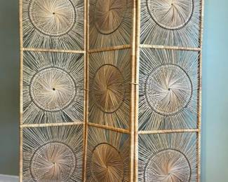 122 Vintage Rattan Starburst Floor Screen