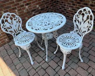 122 Wrought Iron Bistro Set
