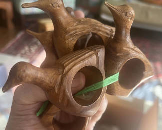 Lot 137: Set 6 Carved Wood Bird Mahogany Napkin Rings MCM