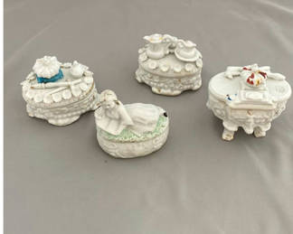 Lot 95: 4 Lidded Trinket Boxes