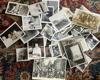 Lot 130: Lot Mid-century B&w Family Photos