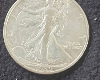 Lot 126: 1939 United States Silver Half Dollar Walking Liberty