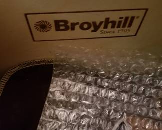 Broyhill dining set