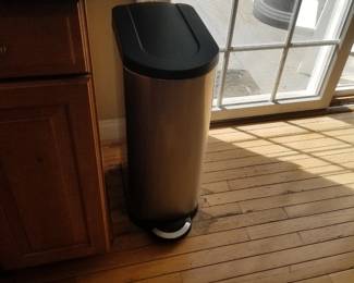 Trash can