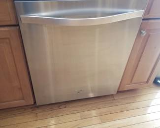 Whirlpool dishwasher with stainless steel interior