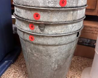 Brand new buckets for decoration!
