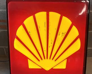 Light up Shell cabinet!