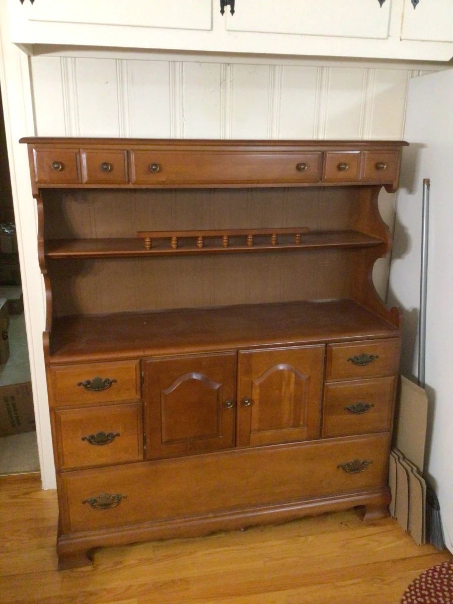 Vintage cabinet with drawers and cabinet