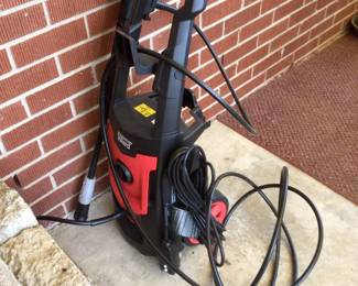 Power washer (looks to be new)