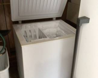Chest freezer