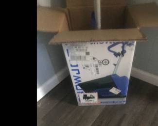 New in the box Snow jo!