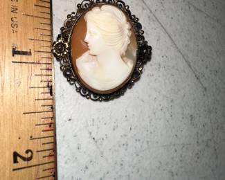 900 Silver Cameo $35.00