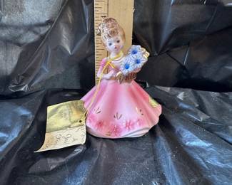Josef Original September Birthday Figure $9.00