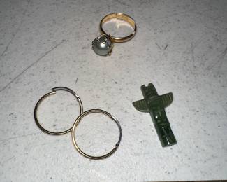3 Pieces of Jewelry $6.00