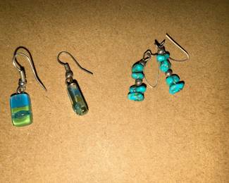 2 Pairs of Drop Earrings $6.00