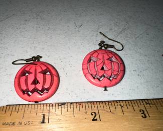 Pumpkin Earrings $3.00