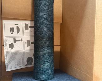 Cat tree $15.00