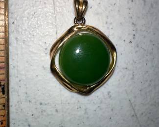 Green Stone Pendant $8.00