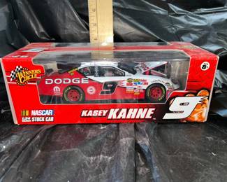 Winner's Circle Nascar Kasey Kahne Diescast Stock Car $8.00