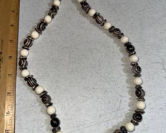 White and Black Beaded Necklace $5.00