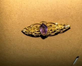 Purple Stone Brooch $8.00