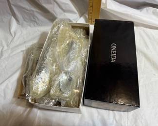 Oneida Affection Set of Flatware $76.00
