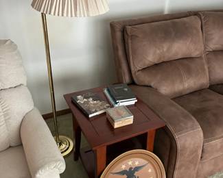 end table/lamp
