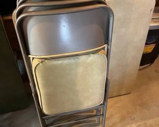 table and chairs