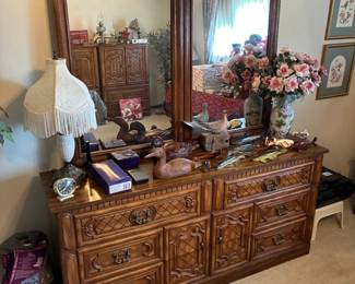 dresser
