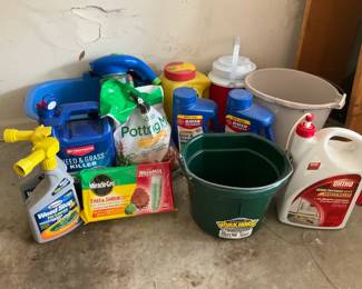 Garden Supplies, Buckets, Fertilizers and Lawn Care Products