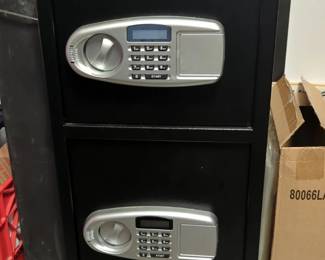 Dual-Compartment Electronic Drop Safe With Keypad Entry