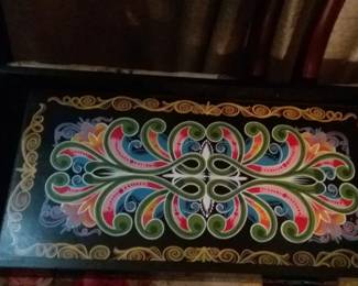 Serving tray