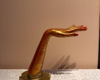 Hand display