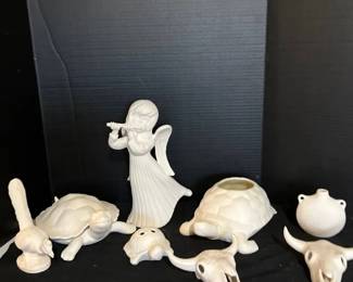 Eight Pieces Of Unpainted Ceramic Crafts Items