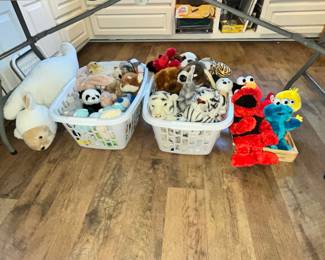 PLUCH TOYS, SESAME STREET