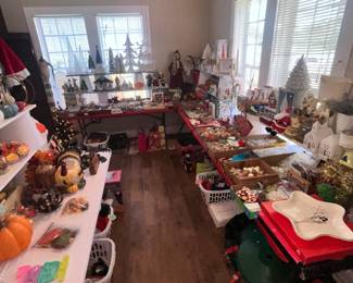 THE CHRISTMAS ROOM!