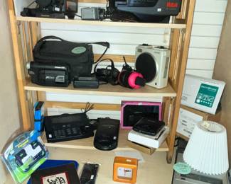 LOTS OF NICE VINTAGE VIDEO CAMERAS & RELATED