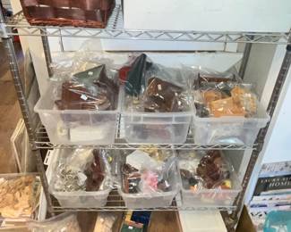 MORE DOLL HOUSE ACCESSORIES