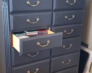 Lexington chest of drawers
