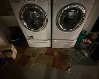 Washer & Dryer