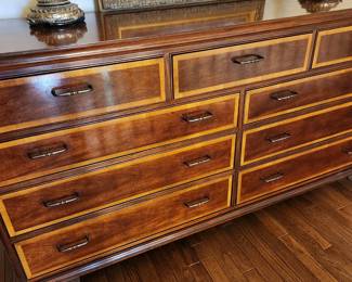 Vintage Thomasville Dreser