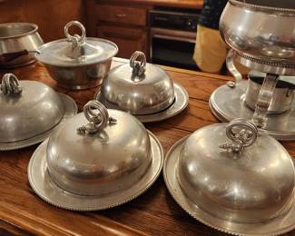 Buenilum Collection