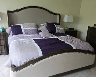 king bed