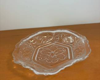 Indiana Glass Tiara Sandwich Pattern Hexagonal Bowl