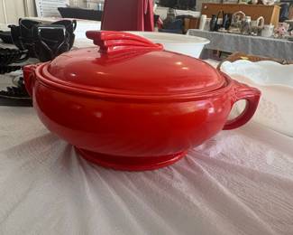 Hall China Sundial Casserole Dish in Chinese Red